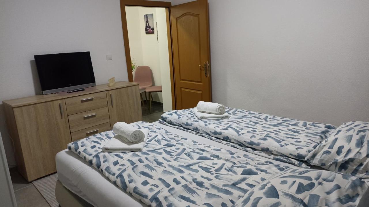 Elita Prenociste Apartment Bihac Exterior photo